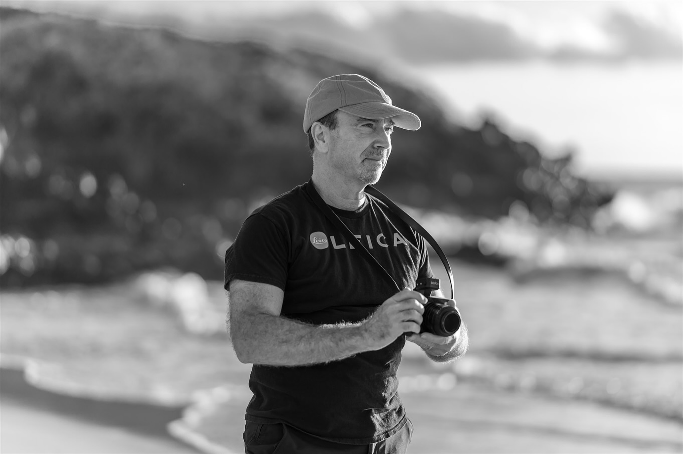 Laurence Balter with a Leica Q3 43